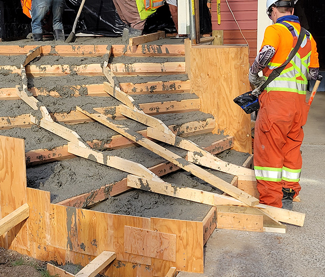 concrete forming for steps